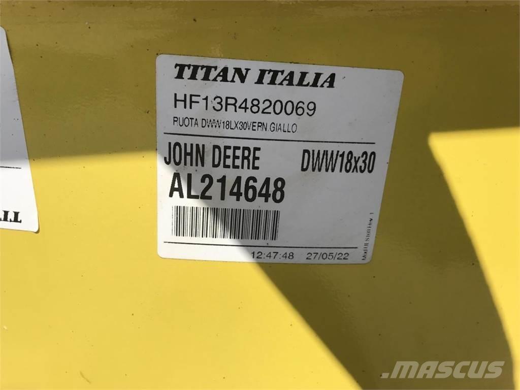 John Deere 18x30 Riepas, riteņi un diski