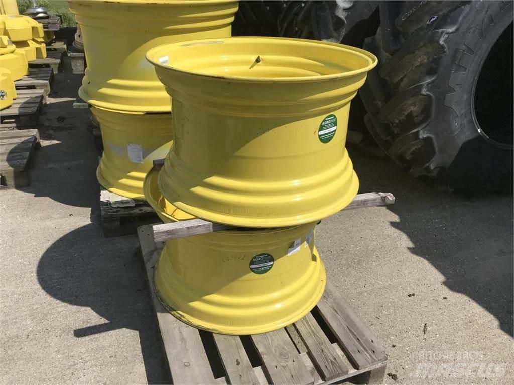 John Deere 18x30 Riepas, riteņi un diski