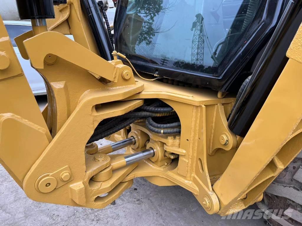 JCB 3 CX Ekskavatori-iekrāvēji
