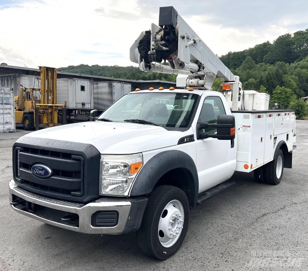 Ford F 550 Pacēlāji uz automašīnas bāzes