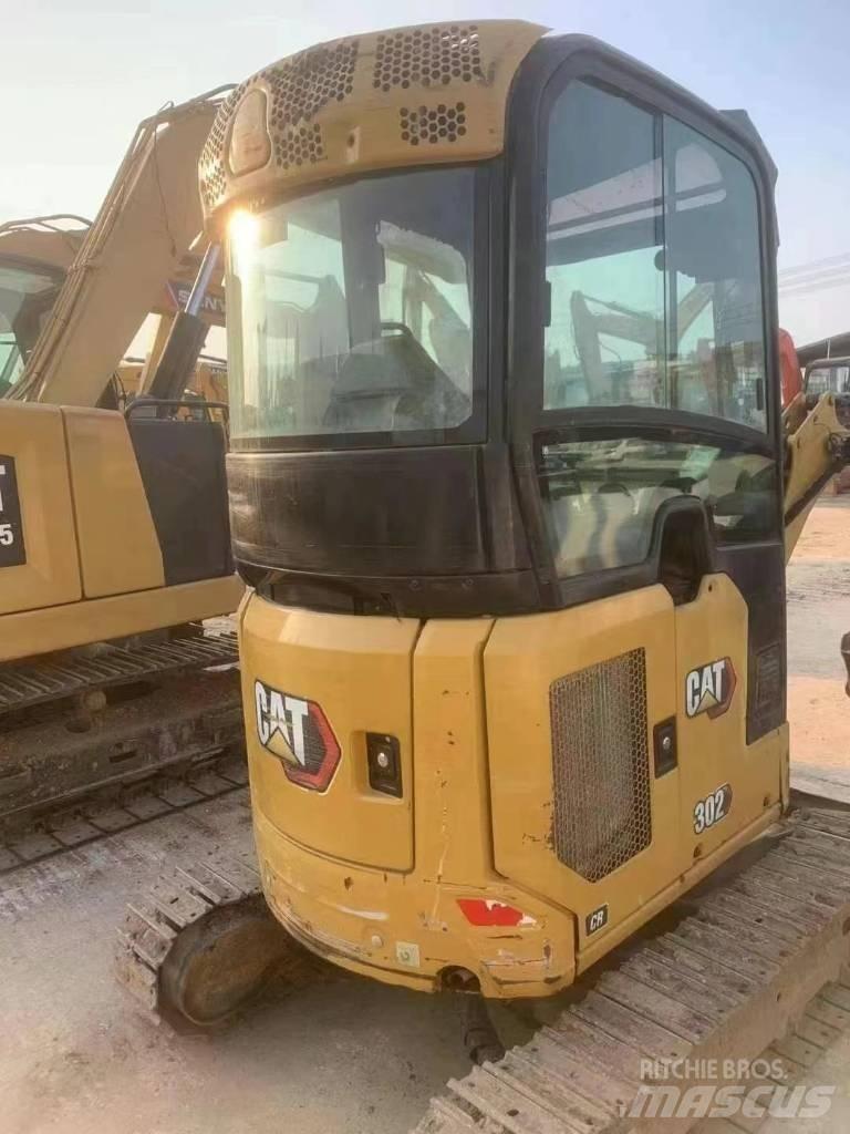 CAT 302 Mini ekskavatori < 7 t