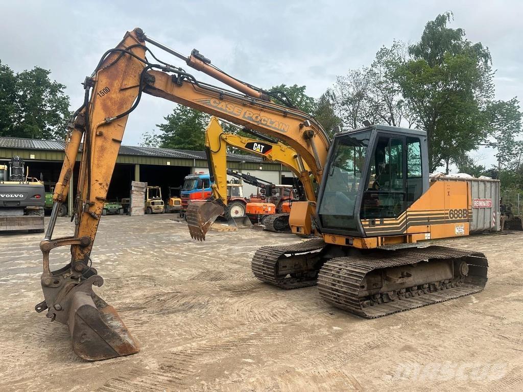 CASE 688 B 16 ton Kāpurķēžu ekskavatori