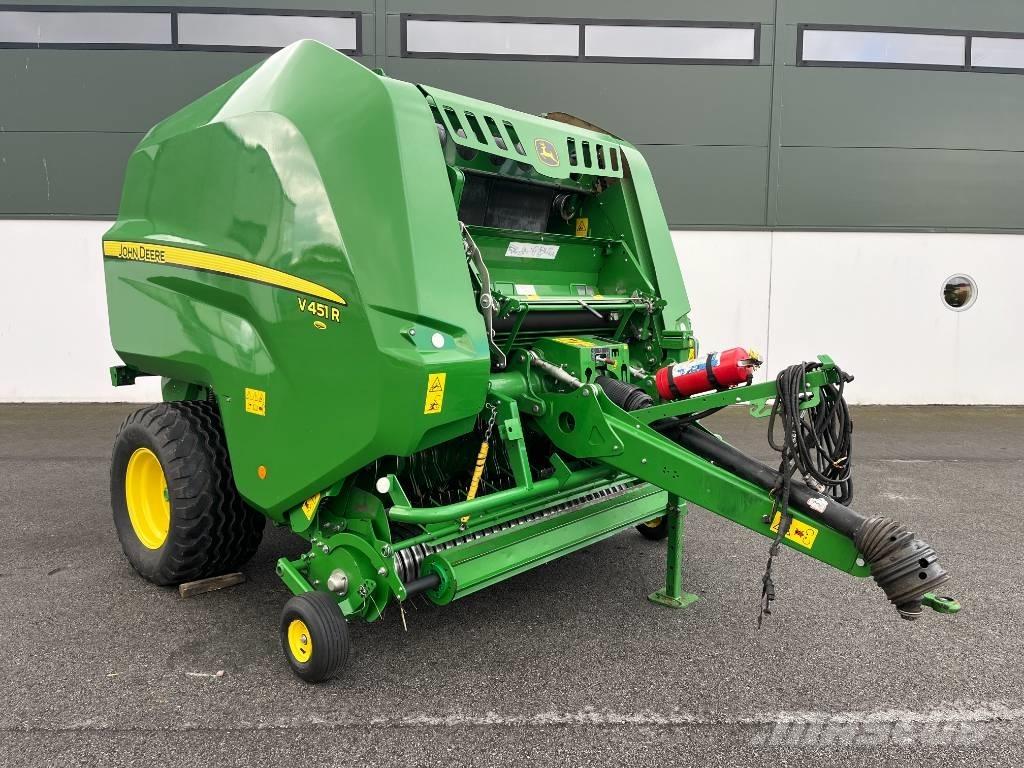 John Deere V 451R Rituļu preses