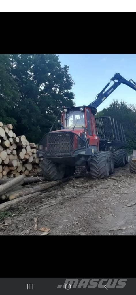 Komatsu 875 Forvarderi