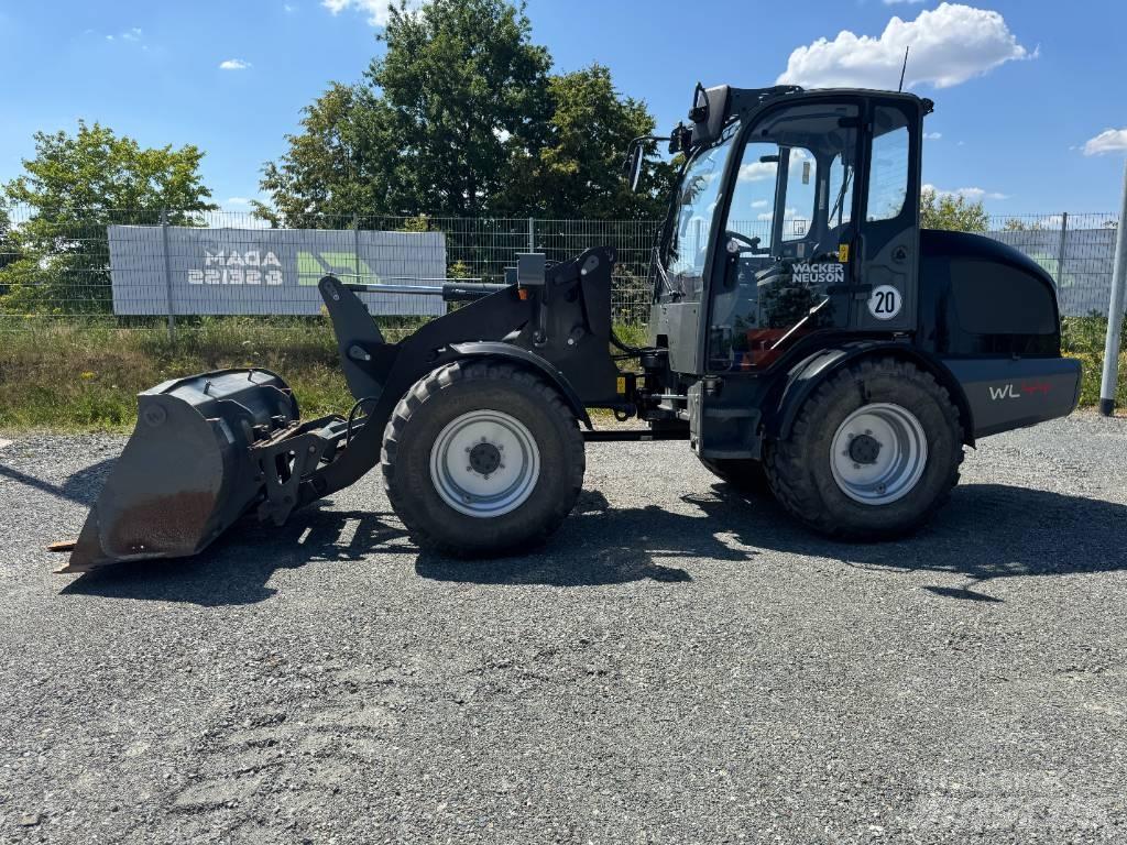 Wacker Neuson WL44 Iekrāvēji uz riteņiem
