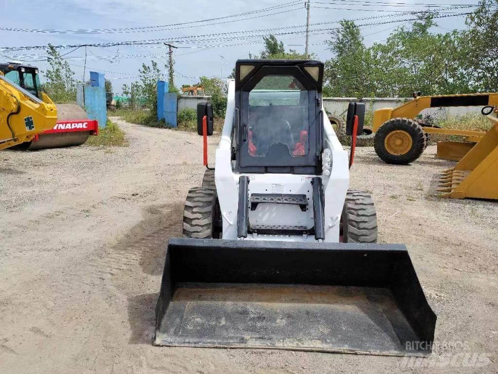 Bobcat S 18 Lietoti riteņu kompaktiekrāvēji
