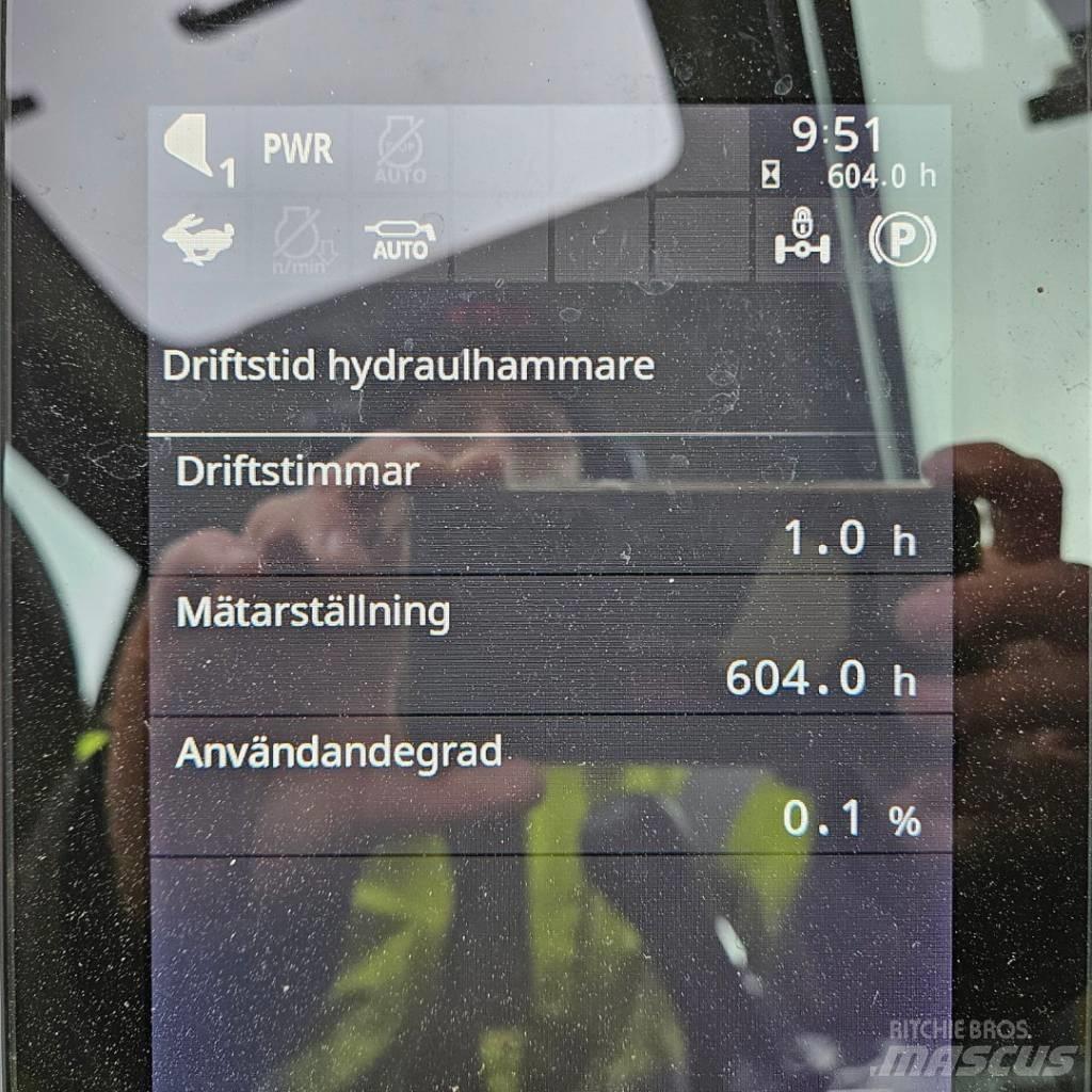 Hitachi ZX 135W Ekskavatori uz riteņiem