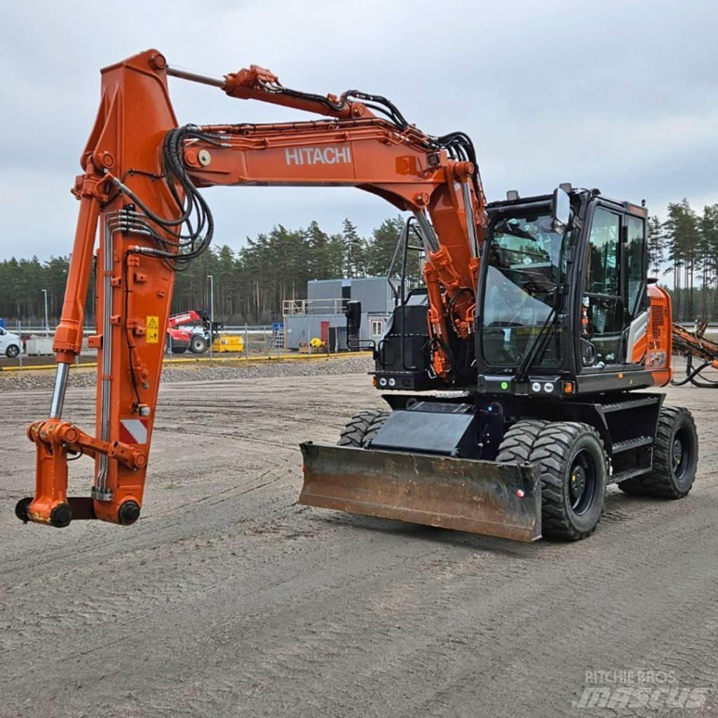 Hitachi ZX 135W Ekskavatori uz riteņiem