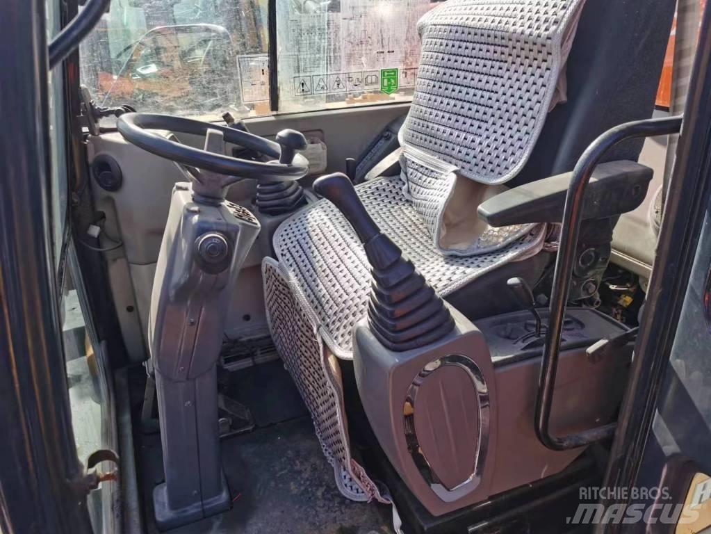 Hyundai R60W-9 Ekskavatori uz riteņiem