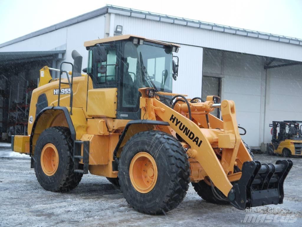 Hyundai HL 955 Iekrāvēji uz riteņiem