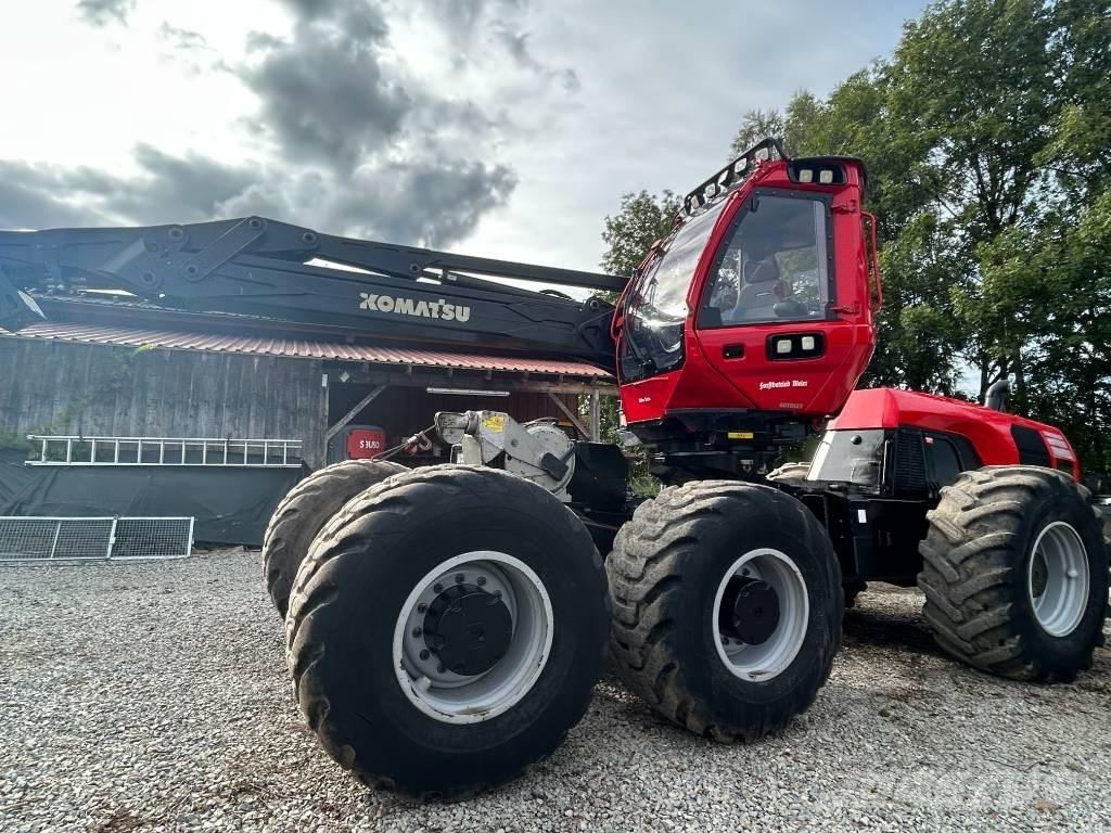 Komatsu 951 Harvesteri