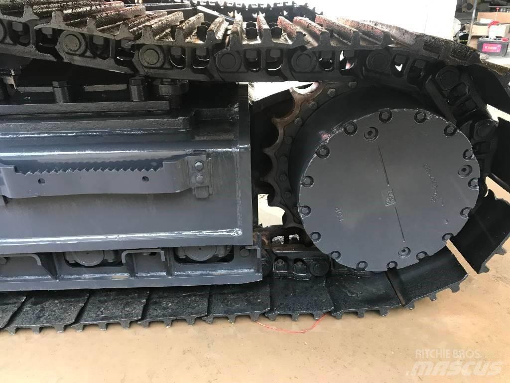Komatsu PC450-7 Kāpurķēžu ekskavatori