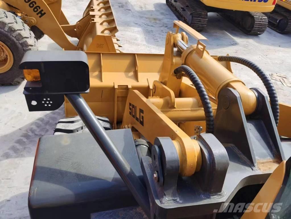 SDLG LG 956 L Iekrāvēji uz riteņiem