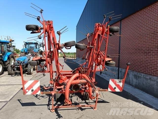 Kuhn GF8501 MHO Grābekļi un siena ārdītāji