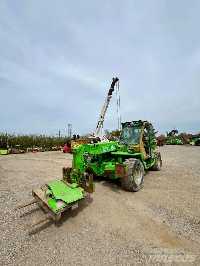 Merlo P38.14 Teleskopiskie manipulatori