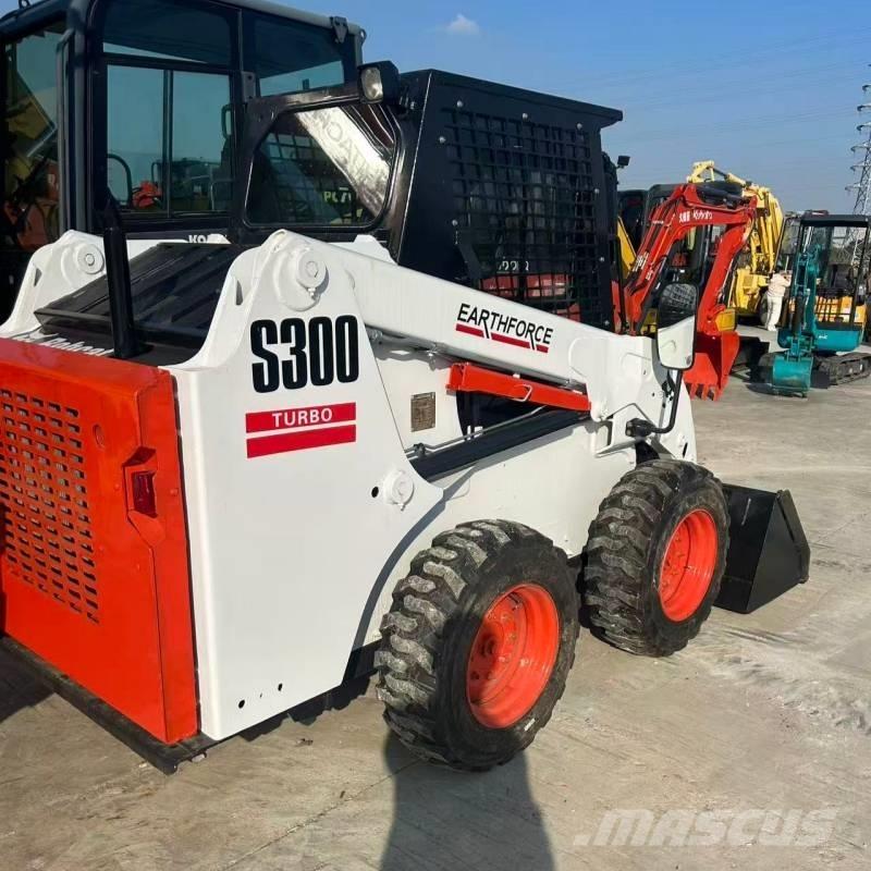 Bobcat S 300 Lietoti riteņu kompaktiekrāvēji