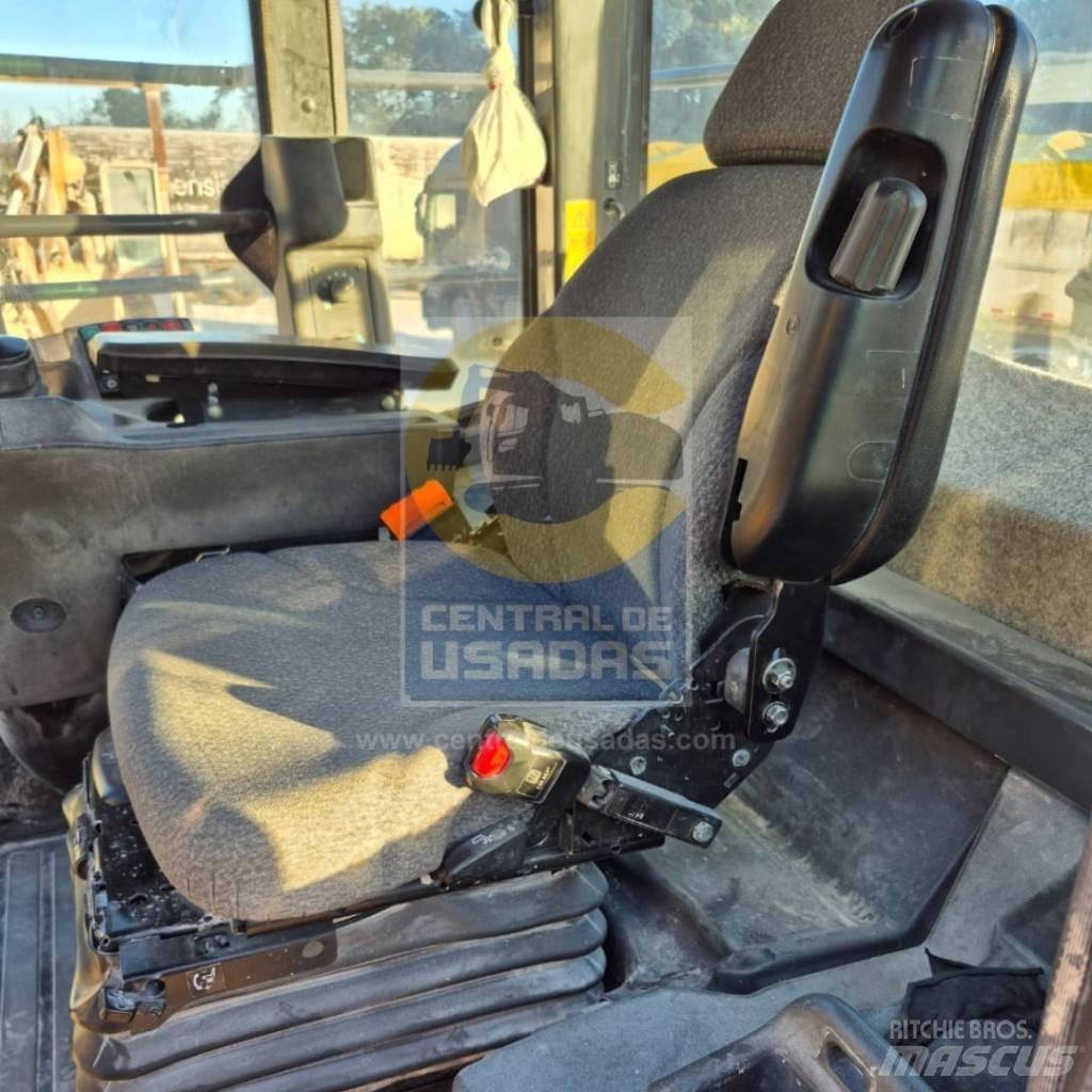 John Deere 724 K Iekrāvēji uz riteņiem