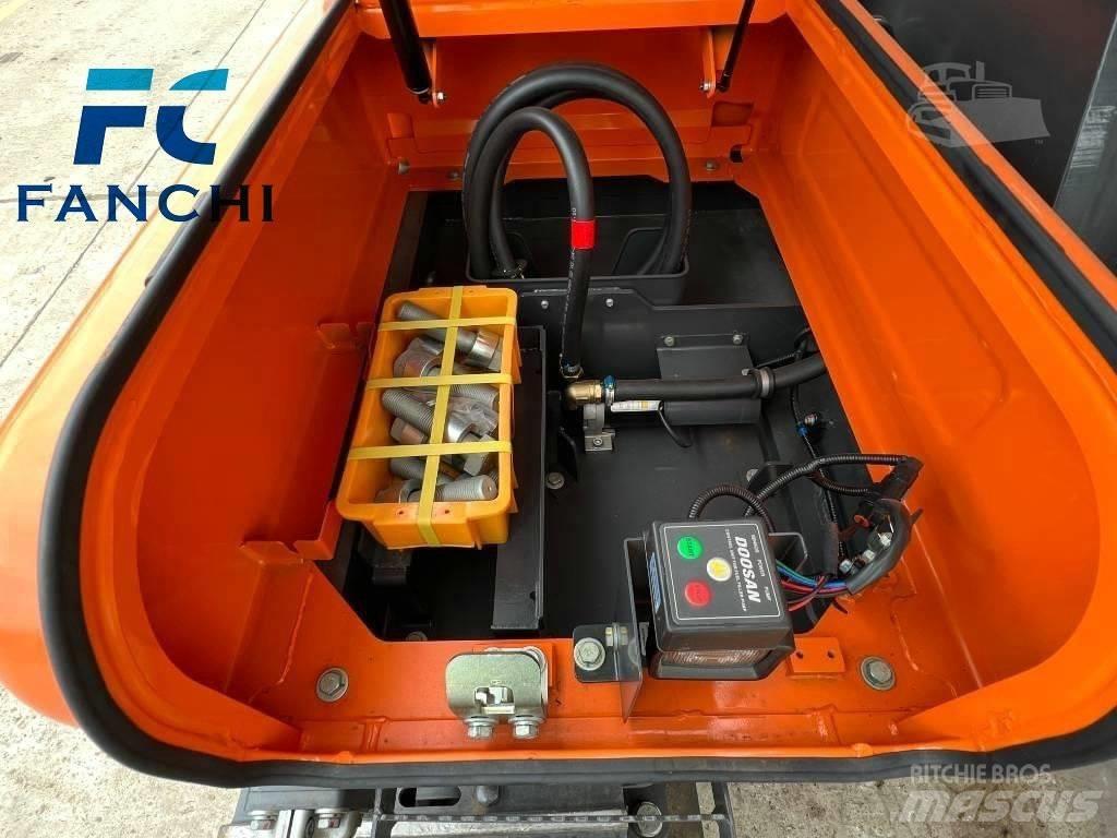 Doosan DX 530 LC-5 Kāpurķēžu ekskavatori