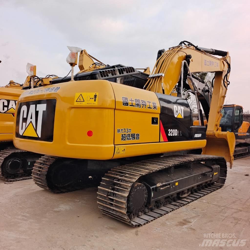 CAT 320D Kāpurķēžu ekskavatori