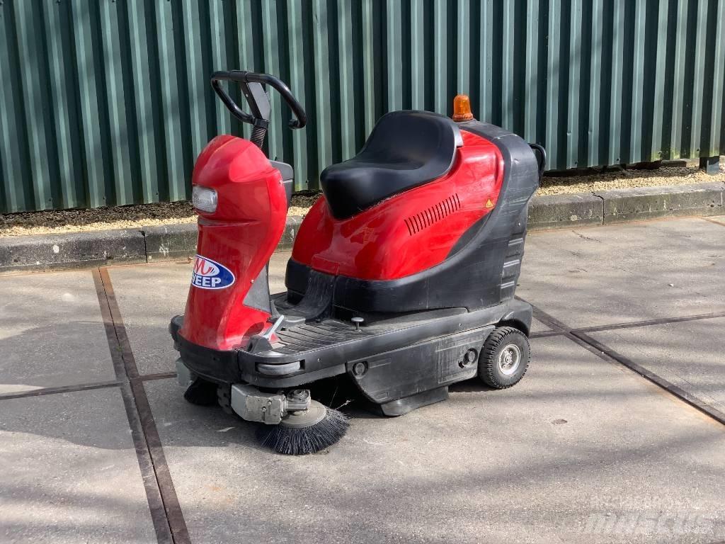  Sweep 1050E Ielu tīrīšanas mašīnas