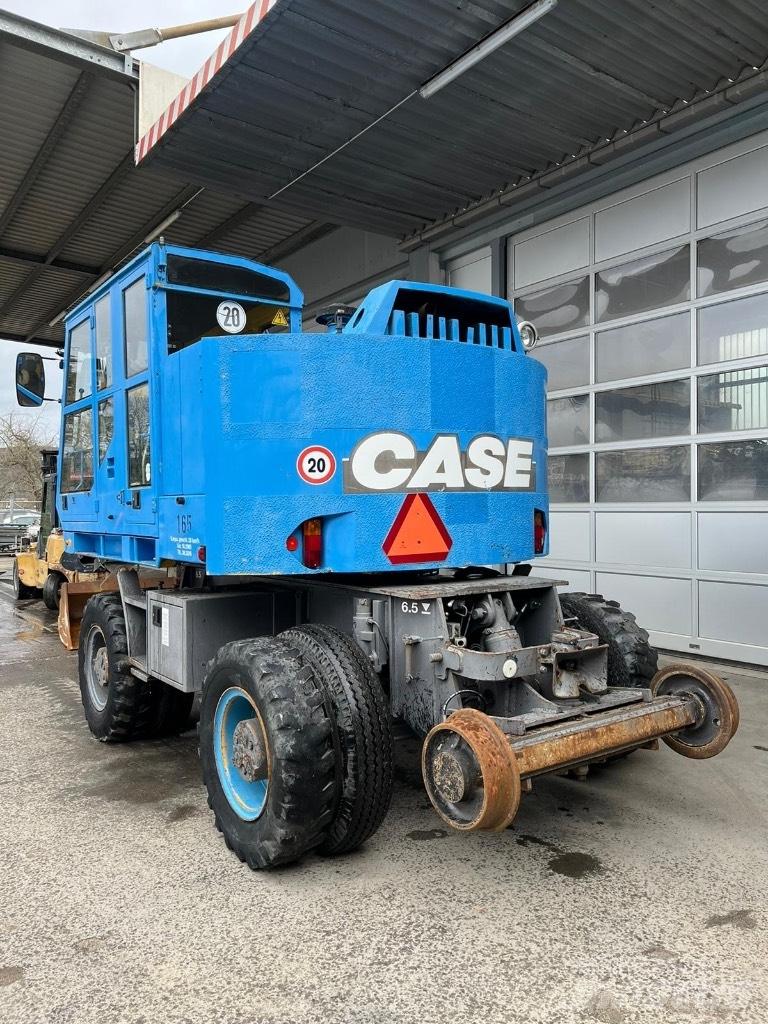 CASE 788 P Ekskavatori uz riteņiem