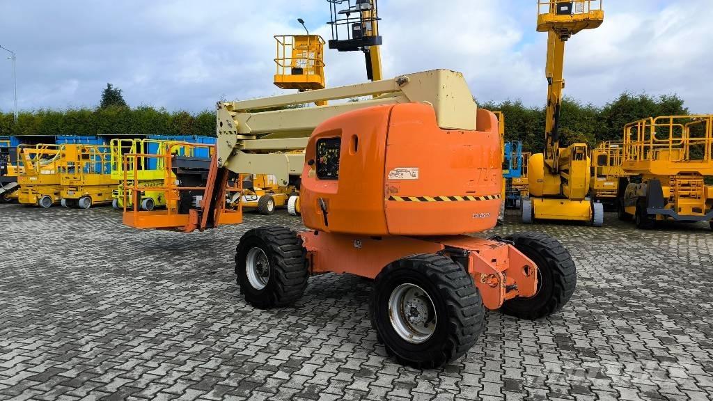 JLG 450 AJ Strēles pacēlāji