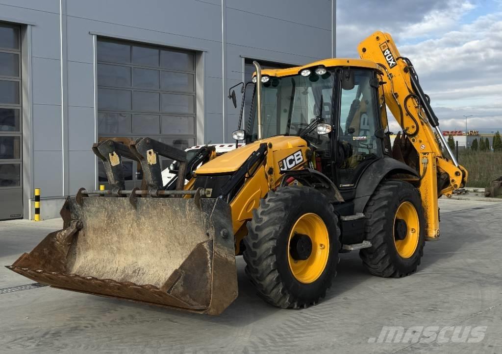 JCB 4CX Ekskavatori-iekrāvēji