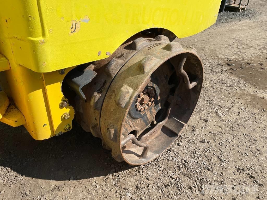 Bomag BMP 8500 Divvalču grunts veltņi
