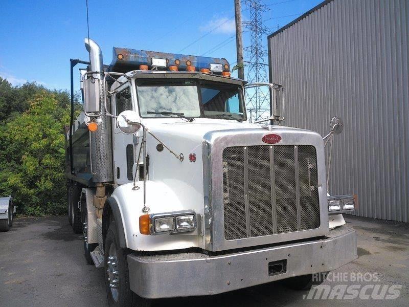 Peterbilt 365 Pašizgāzējs