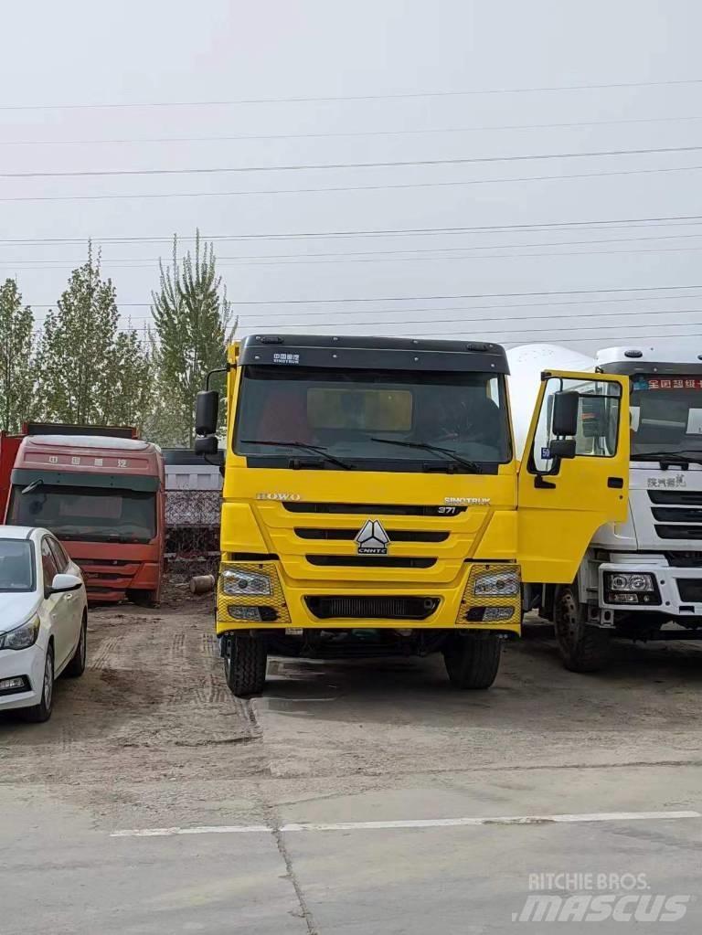 Howo 371 6x4 Pašizgāzējs