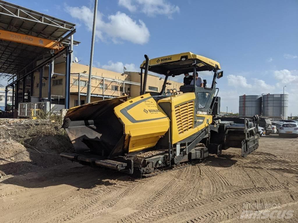 Bomag BF700C-2 Asfalta klājēji