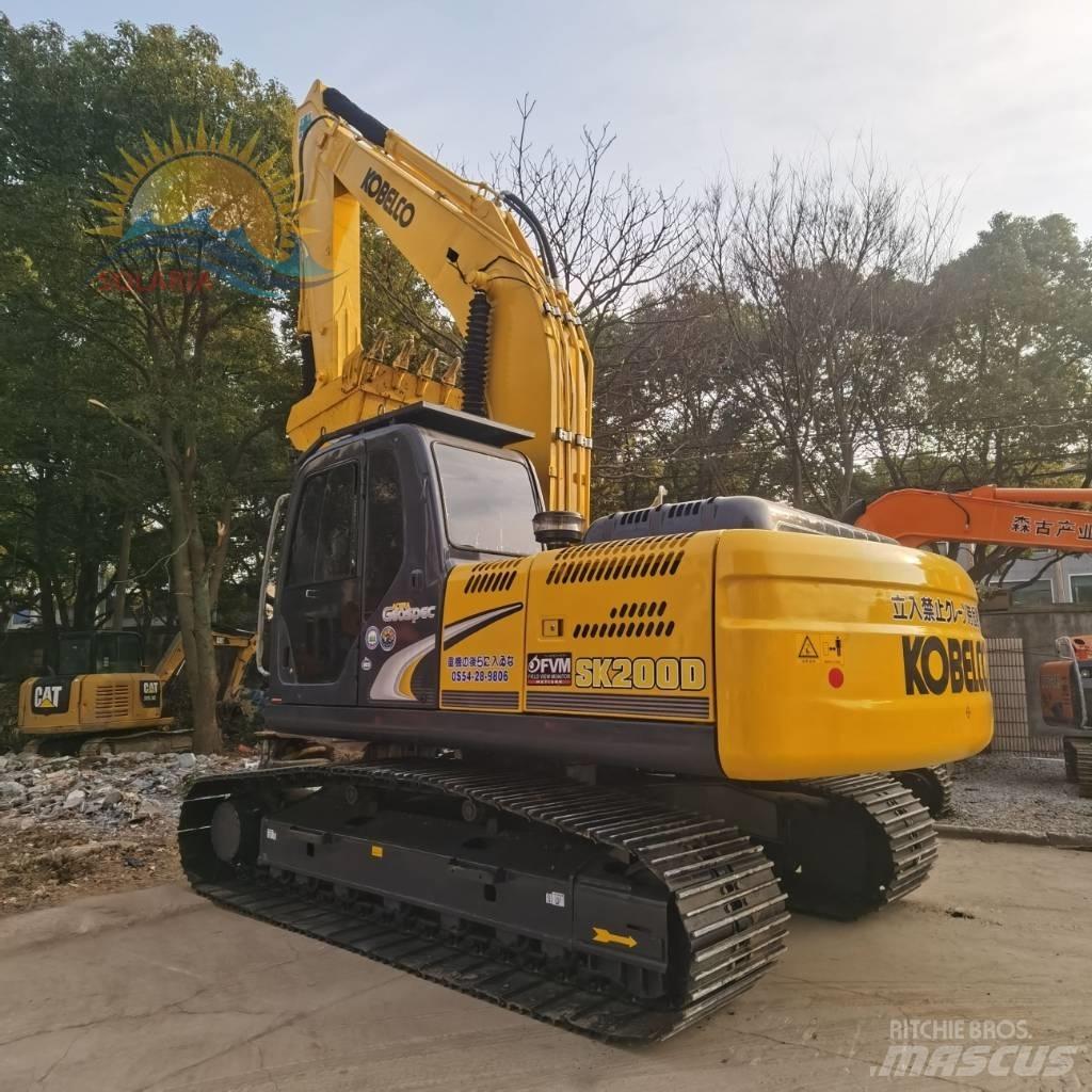 Kobelco SK 200 Kāpurķēžu ekskavatori