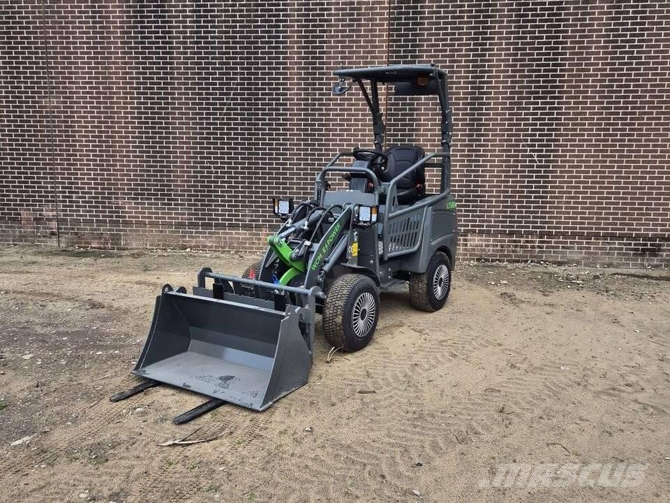 WCM L1580e Iekrāvēji uz riteņiem