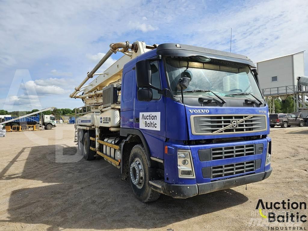 Volvo FM12 Kravas mašīna- betona sūknis