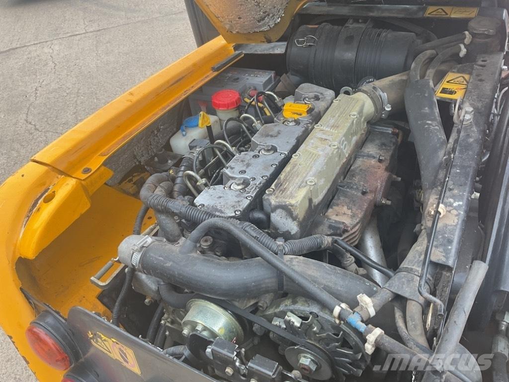 JCB 515-40 Teleskopiskie manipulatori