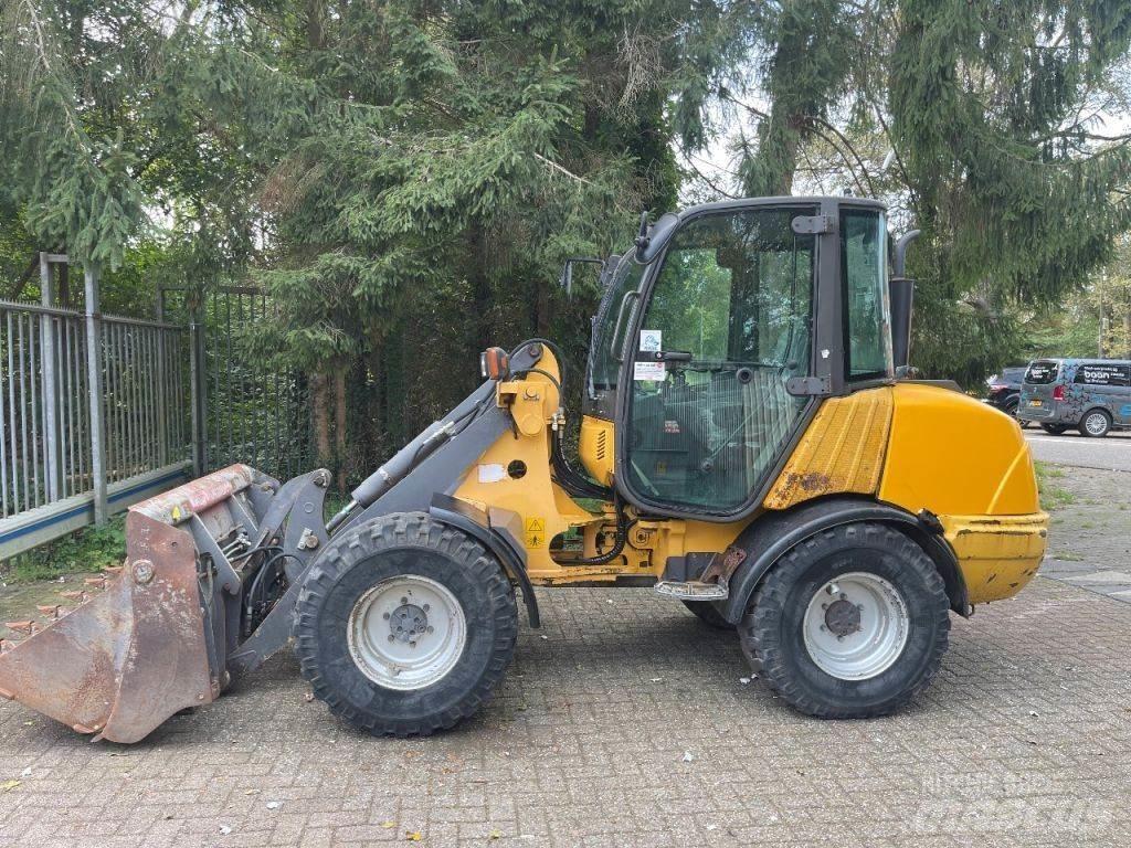 Volvo L25 Iekrāvēji uz riteņiem