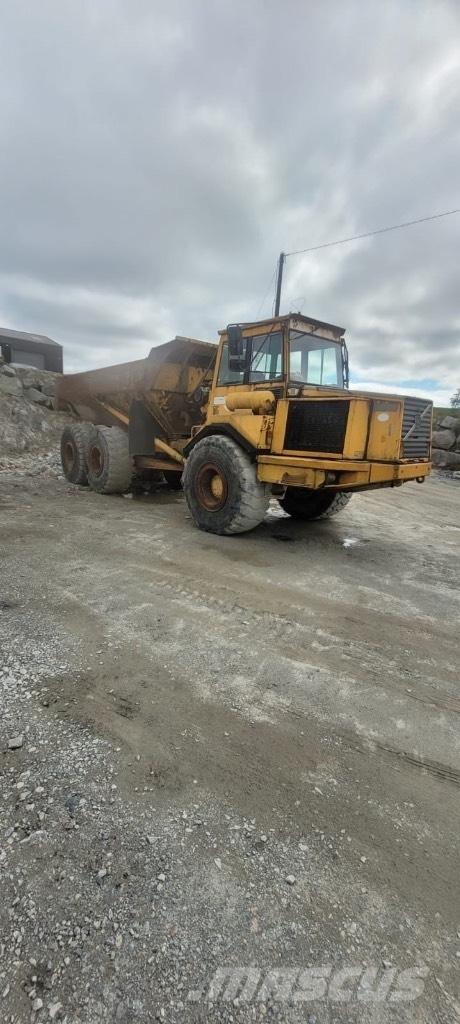 Volvo A 25 C Artikulētie pašizgāzēji