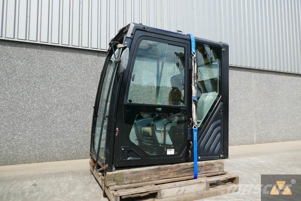 CAT 352F Cab Kabīnes un interjers