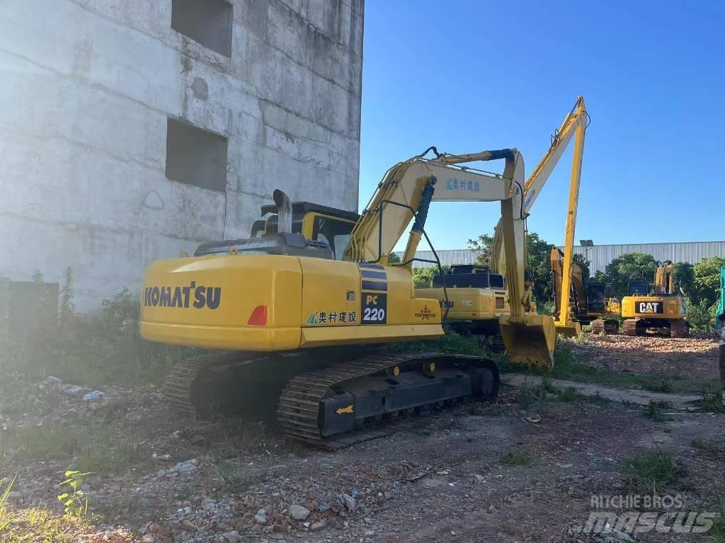 Komatsu pc220-8mo Kāpurķēžu ekskavatori