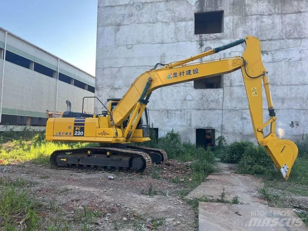 Komatsu pc220-8mo Kāpurķēžu ekskavatori