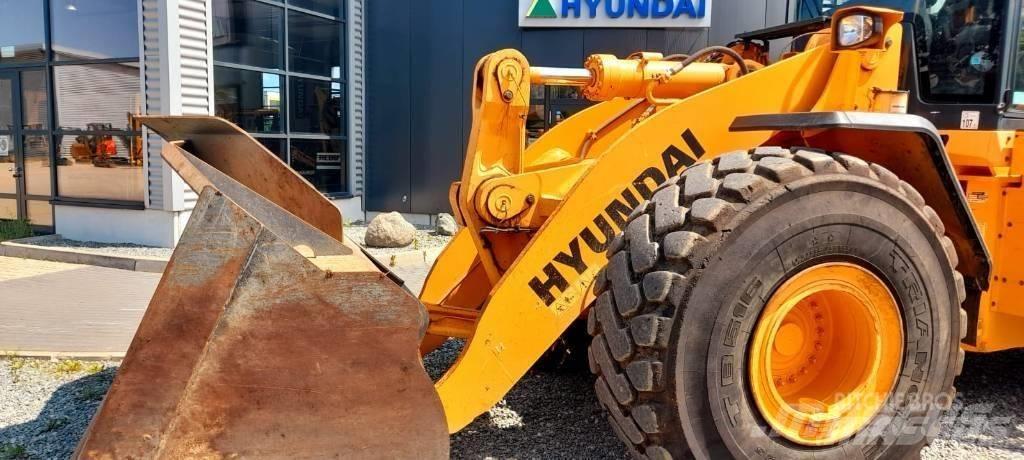 Hyundai HL 970 Iekrāvēji uz riteņiem