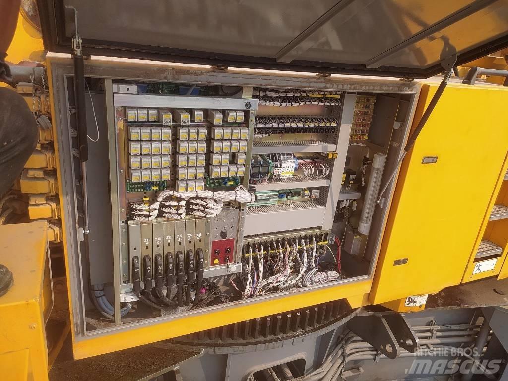 Liebherr LR 1400-2 Kāpurķēžu ceļamkrāni