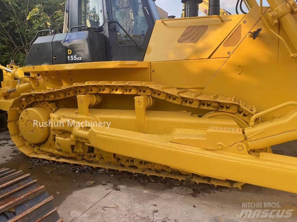 Komatsu D 155 Kāpurķēžu buldozeri