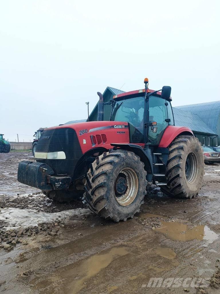 Case IH Magnum 280 Traktori