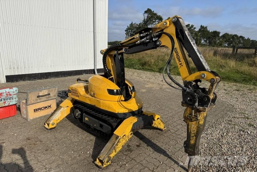 Brokk 110 Demontāžas ekskavators