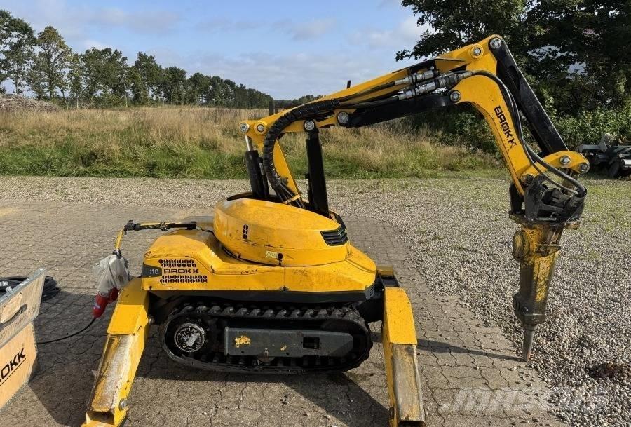 Brokk 110 Demontāžas ekskavators
