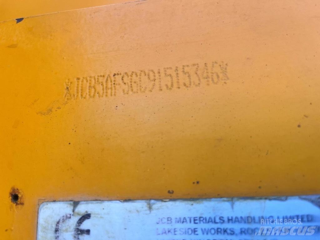 JCB 540-170 Teleskopiskie manipulatori