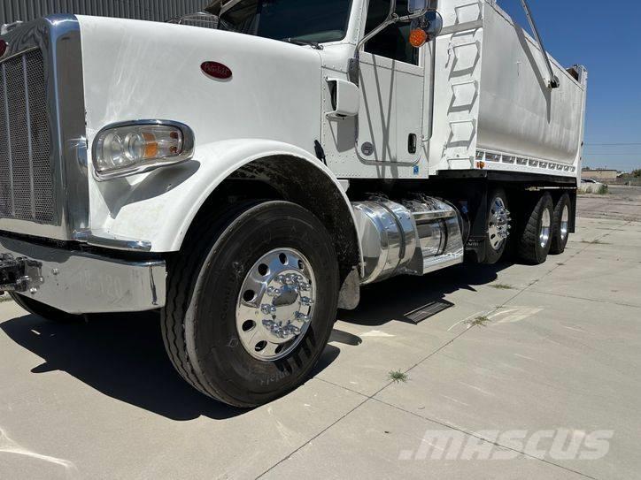 Peterbilt 367 Pašizgāzējs