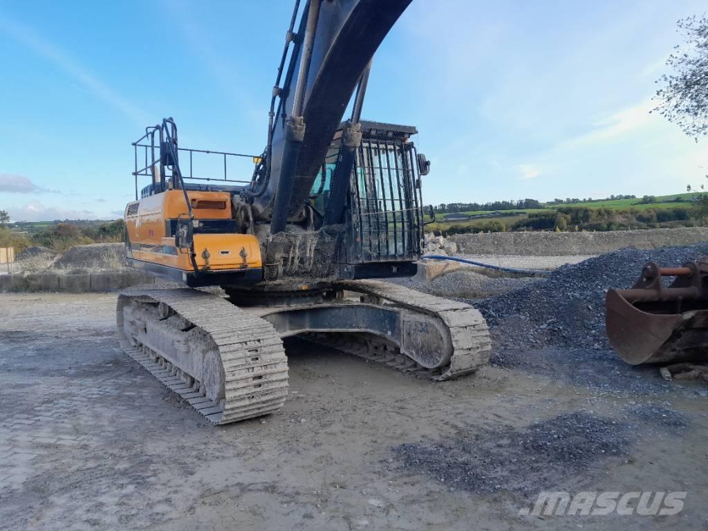 Hyundai 330AL Kāpurķēžu ekskavatori