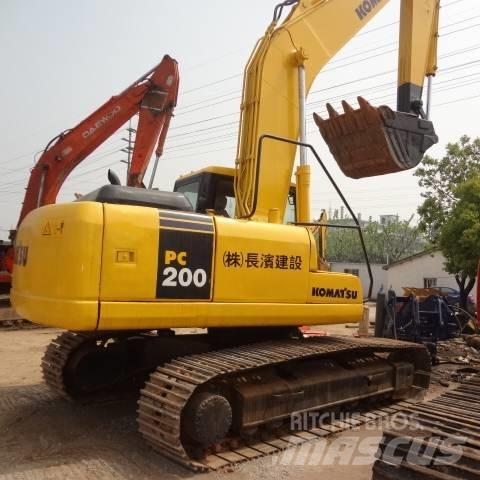 Komatsu pc200-7 Kāpurķēžu ekskavatori